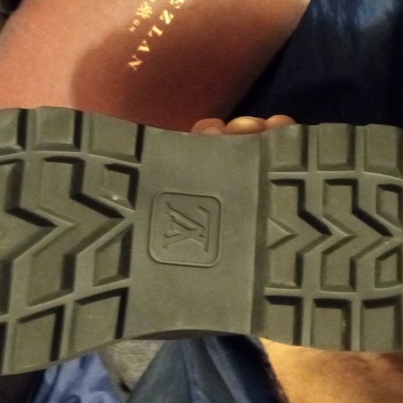 Louis vuitton - Picture 4 of 8